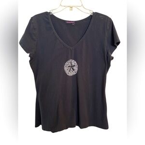 Fresh Produce Black V Neck Shorts Size Sleeve Shirt with Starfish Emblem